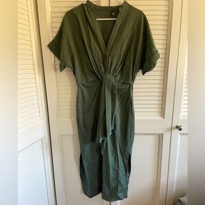 Zara Linen Short sleeve dress in Olive green small